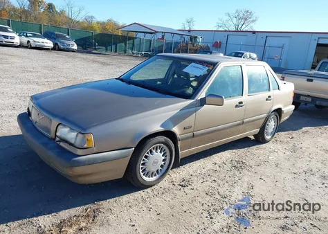 1994 Volvo 850 z USA, uszkodzony, nr VIN YV1LS5523R2130347